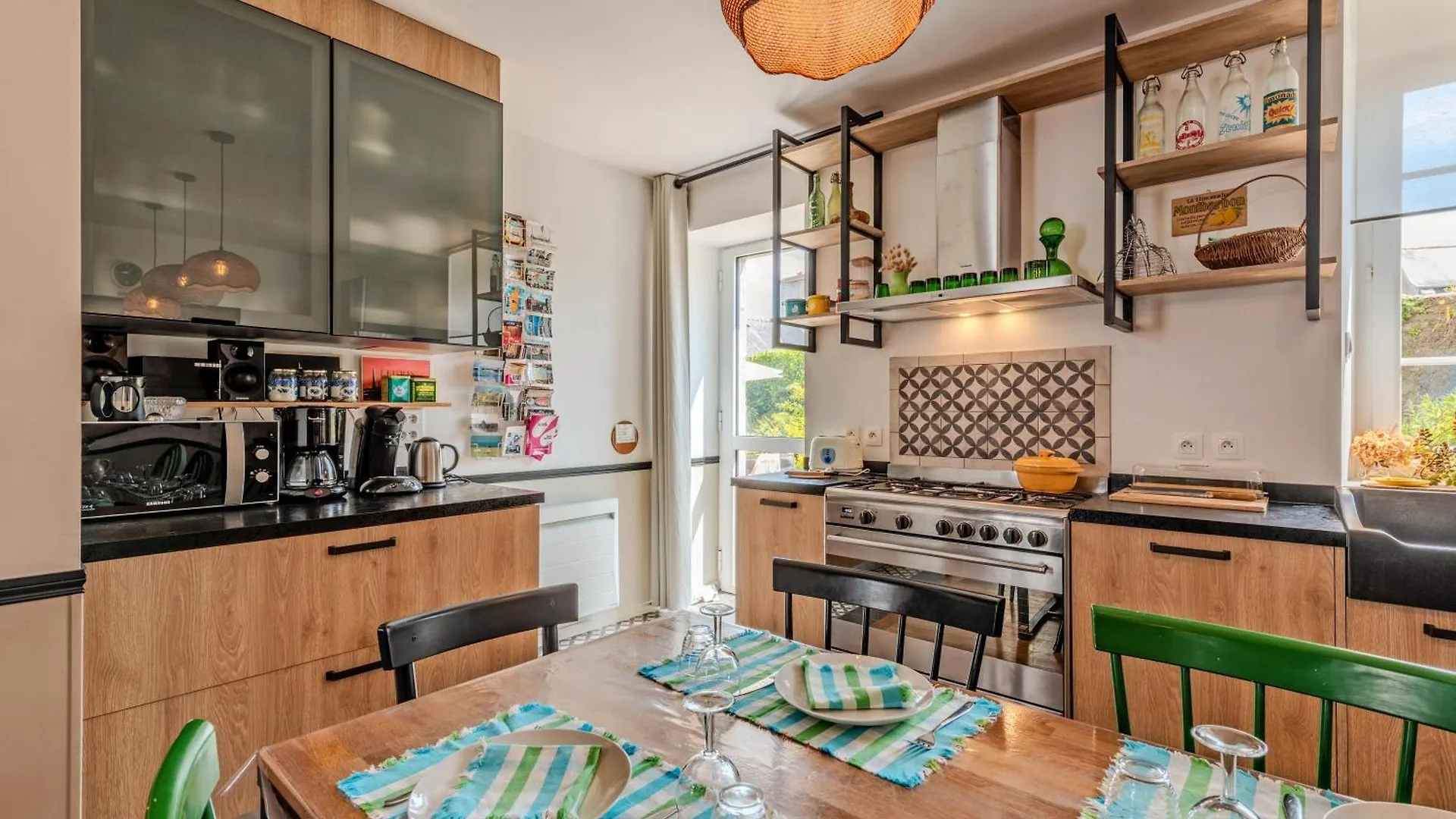 Maison 8 Pers Plein Centre Ville Lesneven
